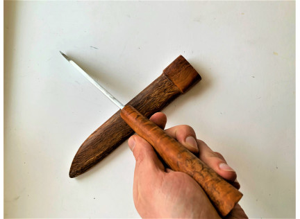 Нож Янтарный Якут. Х12мф