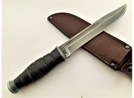 Тактический нож Кабар. USMC